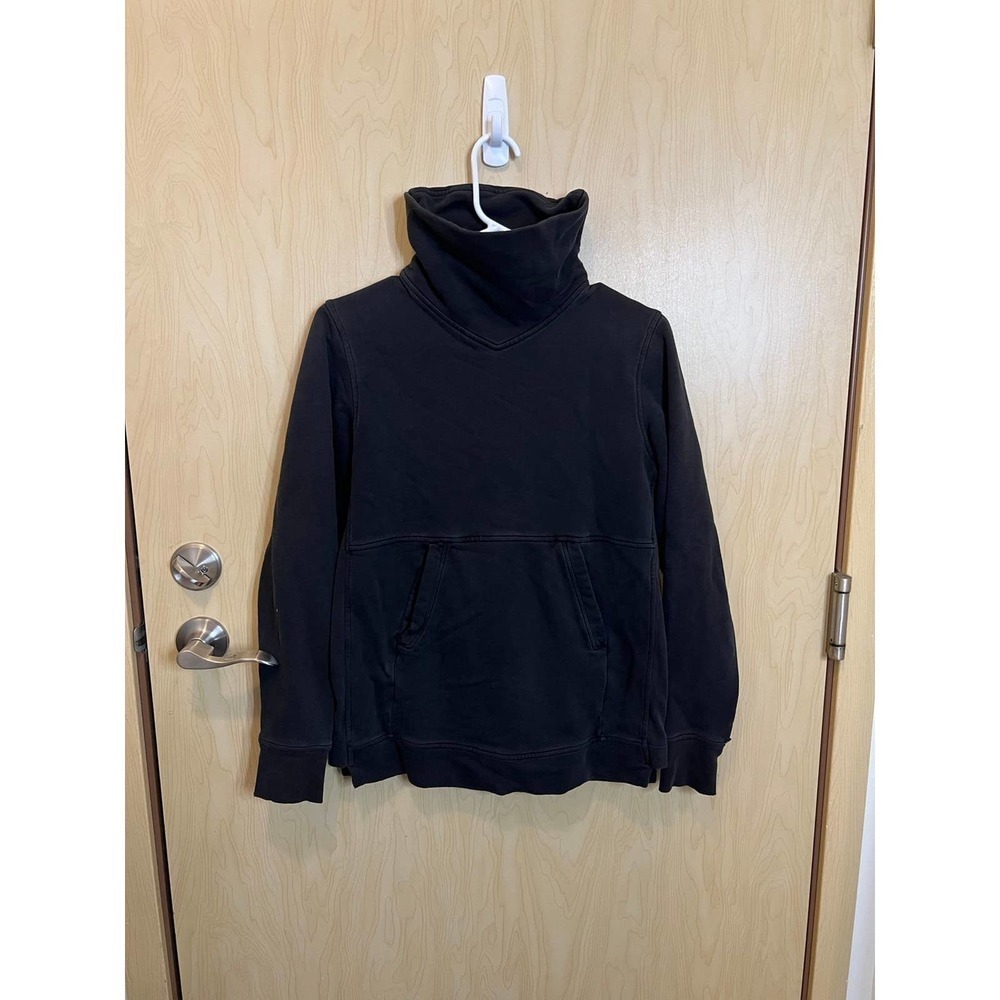 Lululemon Press Pause Pullover